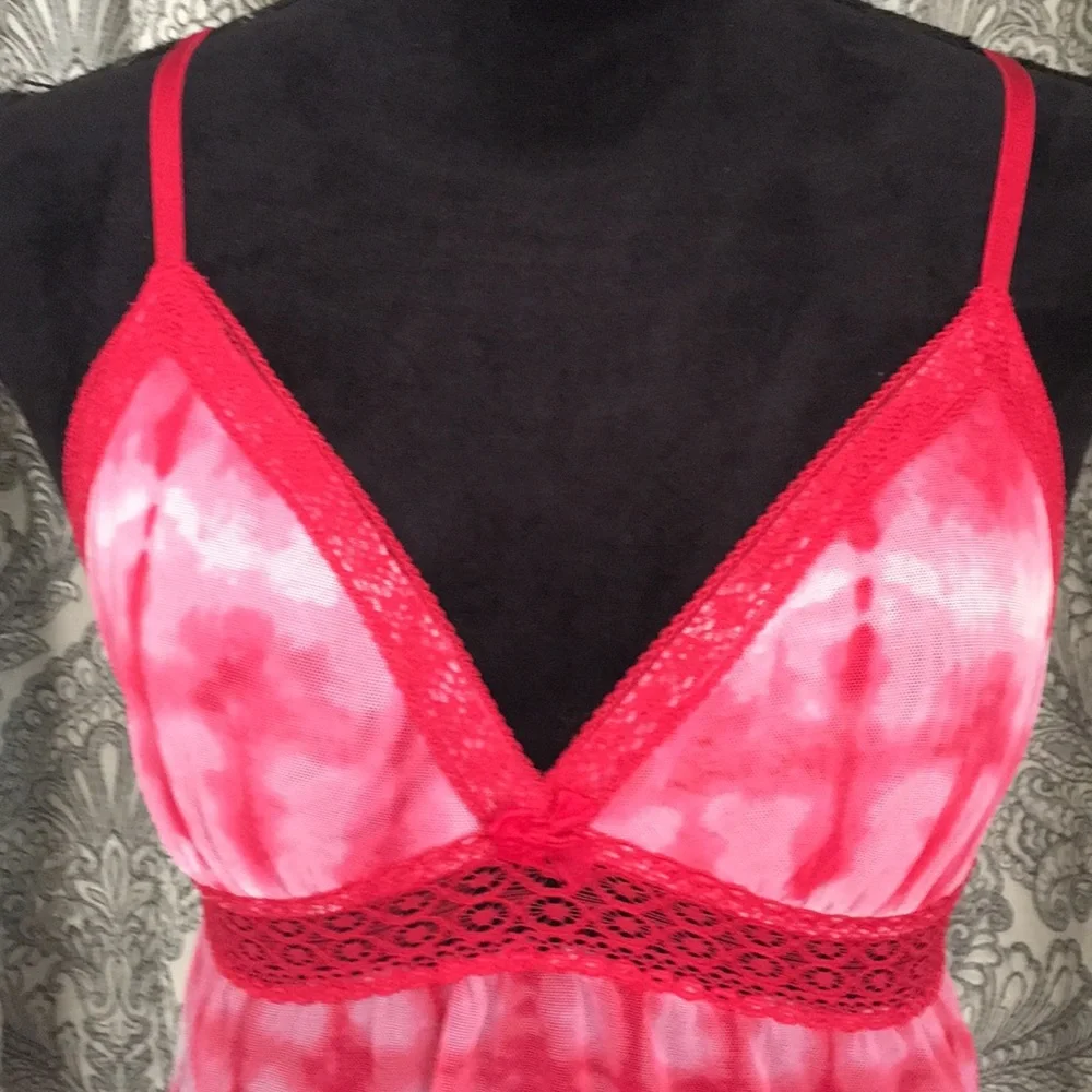 Calypso St. Barth color pinkish